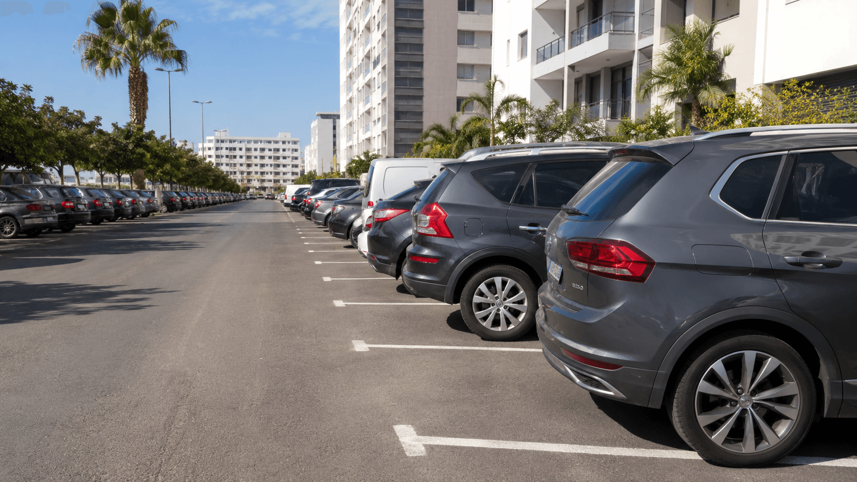 Parking in Casablanca: Where to Park & Avoid Fines